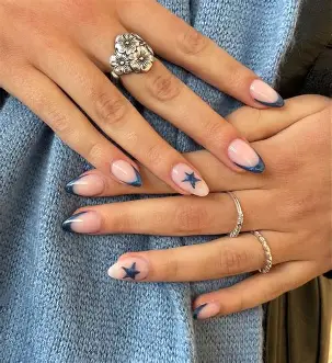 Daisy Chrome Accent